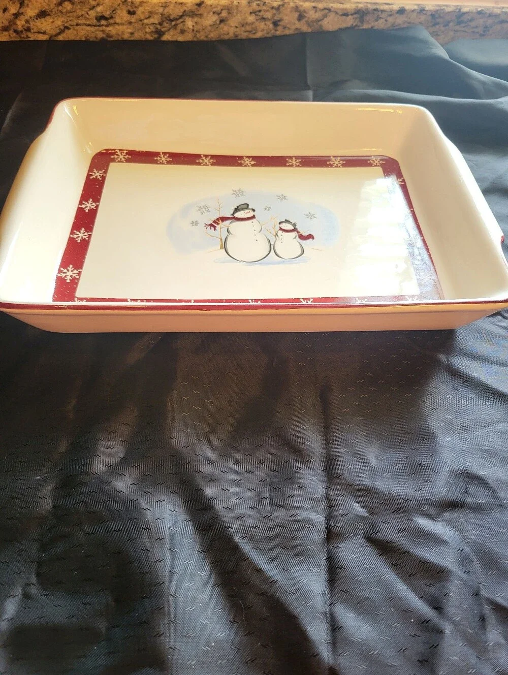 Royal Seasons Christmas  Snowman Ceramic 2x13x9 In. Baking Dish - White and Red